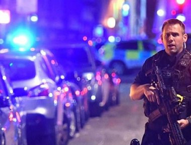 Ήρωας-οδηγός ταξί αποκαλύπτει πως προσπάθησε να εμποδίσει την επίθεση των τρομοκρατών στο Λονδίνο (φωτό)